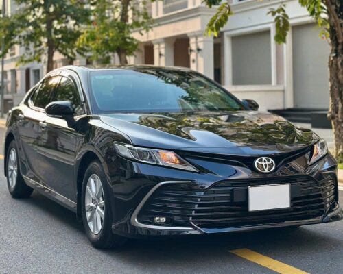 Toyota Camry 2.0G